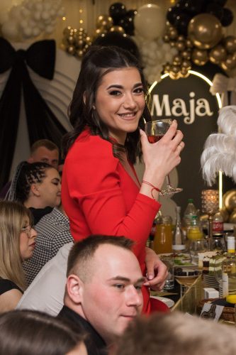 18 maja 365