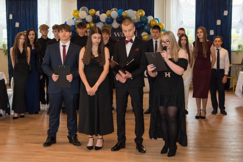 bal 8 klasy 006