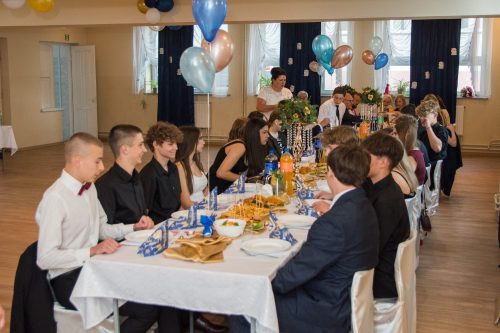 bal 8 klasy 041