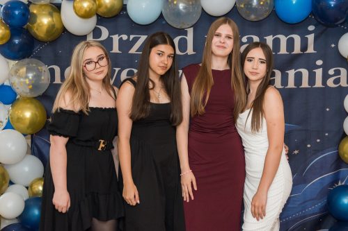 bal 8 klasy 053