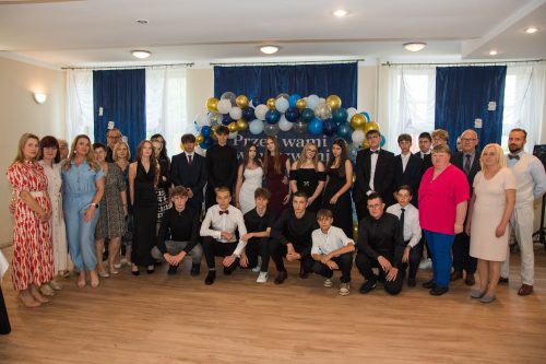 bal 8 klasy 070